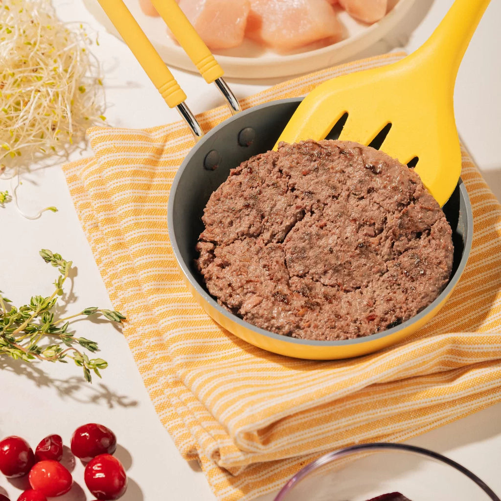 FAIM MUSEAU - Poulet & dinde chien (recette à cuire). Bêtes Gourmandes, boutique spécialisée en alimentation, éducation et sports attelés à Québec.